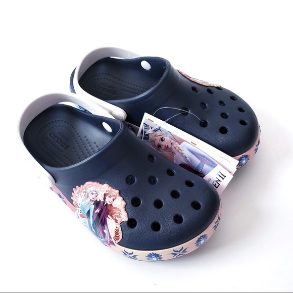 frozen 2 light up crocs